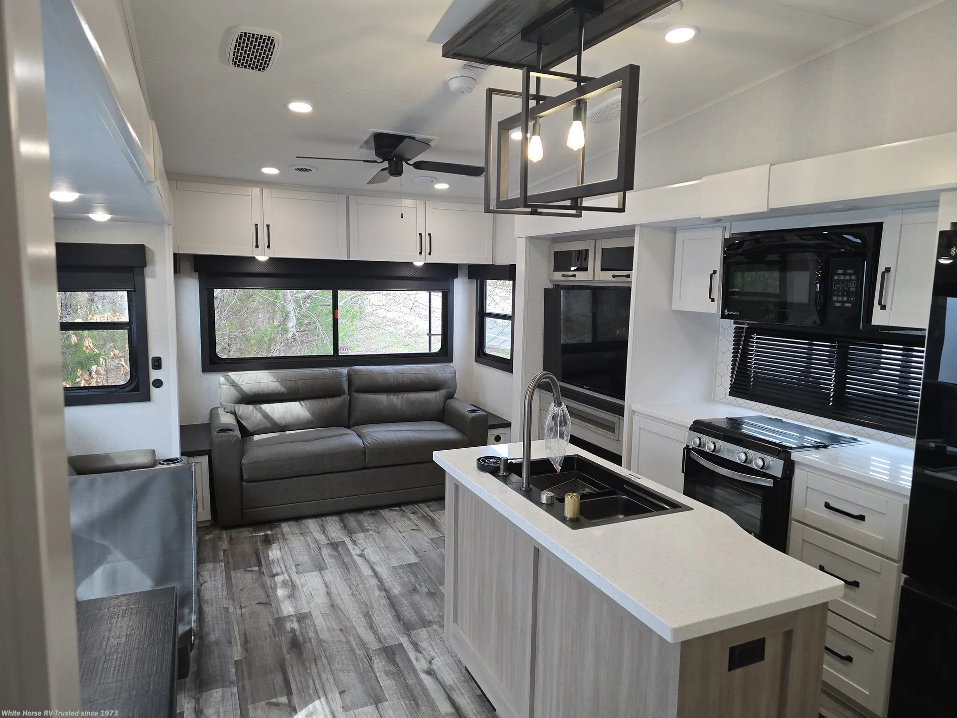 2026 Highland Ridge Open Range Roamer 35MRQS - Photo 4