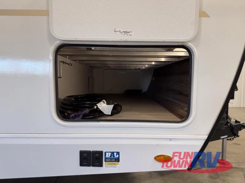2026 KZ Connect 241RLK - Photo 3