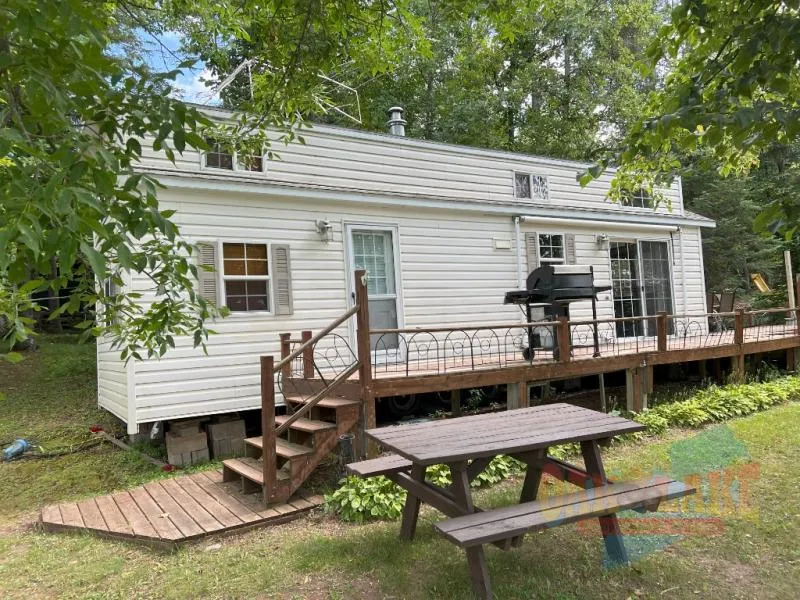 2011 Forest River Quailridge 39FLML - Photo 2