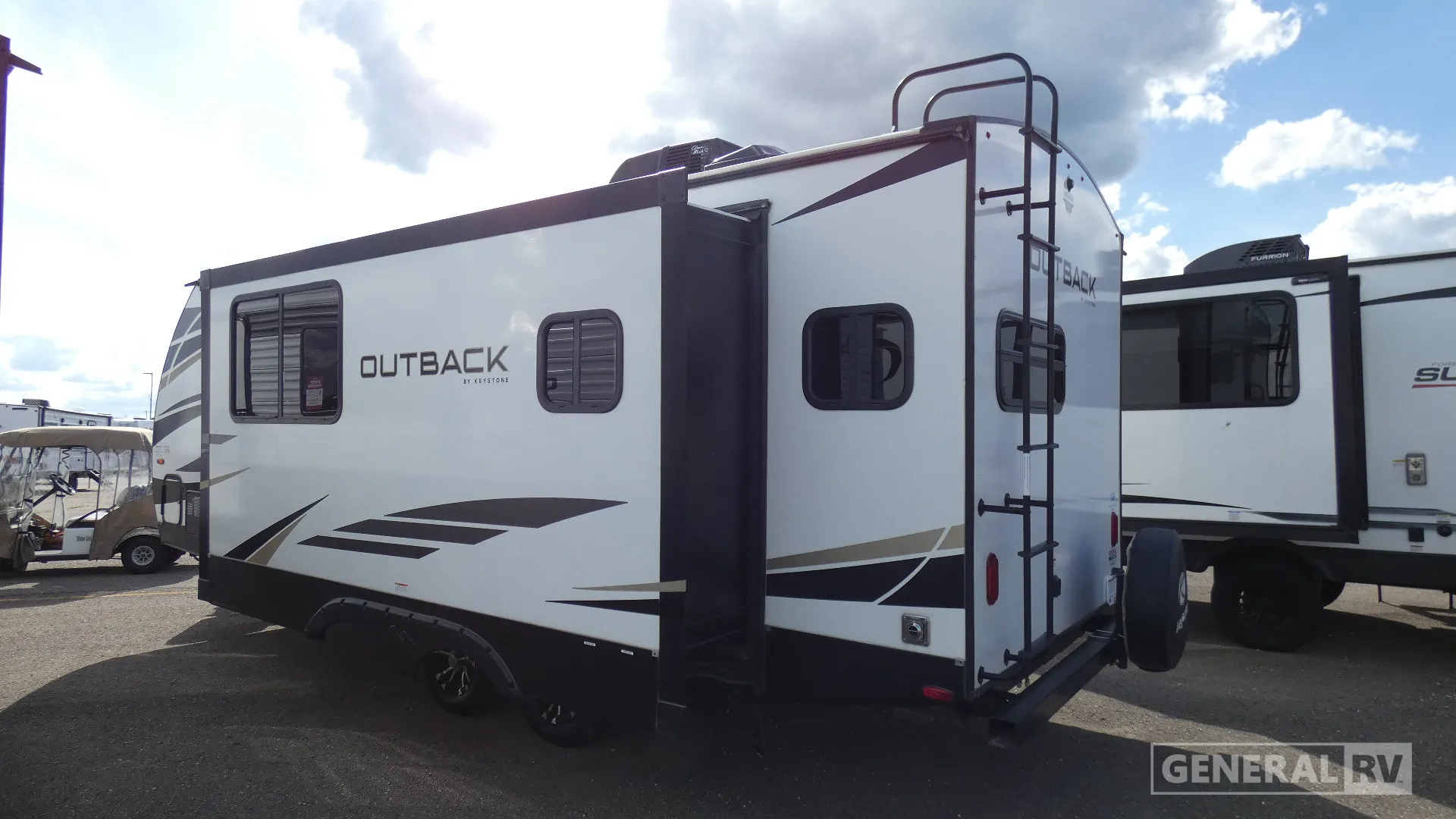 2021 Keystone Outback Ultra Lite 221UMD - Photo 4