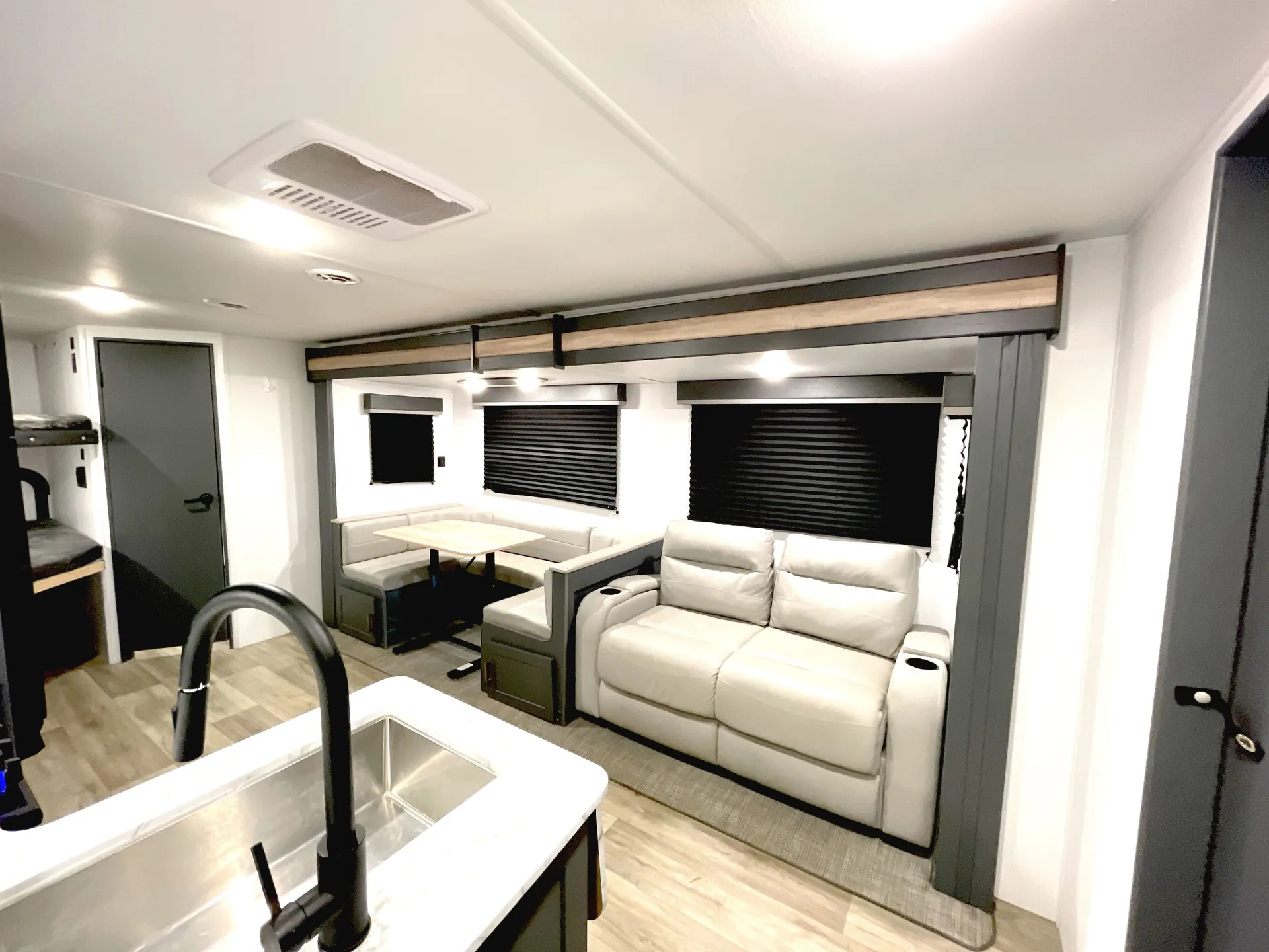 2024 Keystone Bullet Crossfire 2680BH — living area main