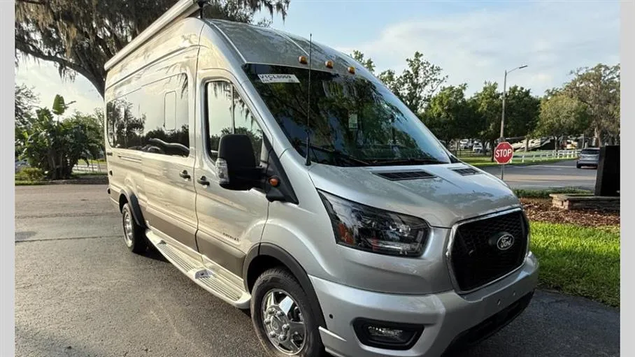 2027 Entegra Coach Expanse 21L - Photo 2