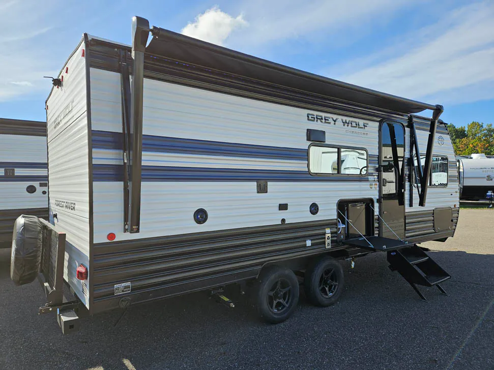 2027 Forest River Cherokee Grey Wolf 21AB — Photo 6