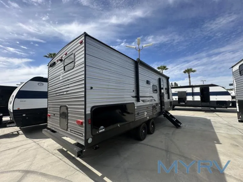 2026 Coachmen RV Catalina Summit Series 8 231BHS - Photo 4