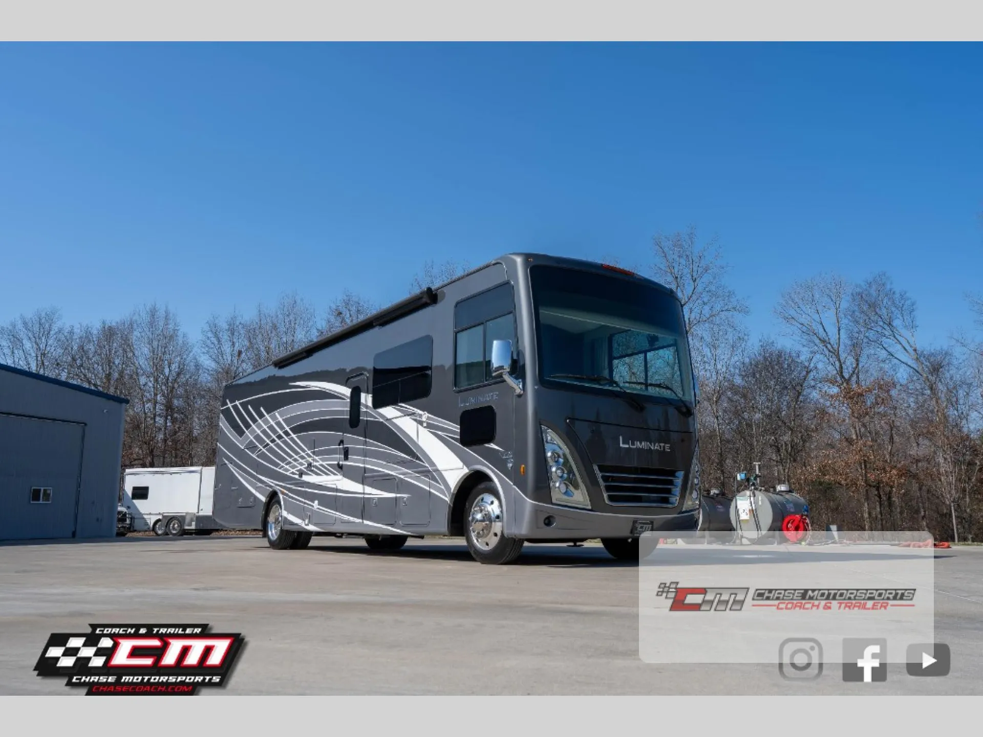 2023 Thor Motor Coach Luminate BB35 - Photo 2