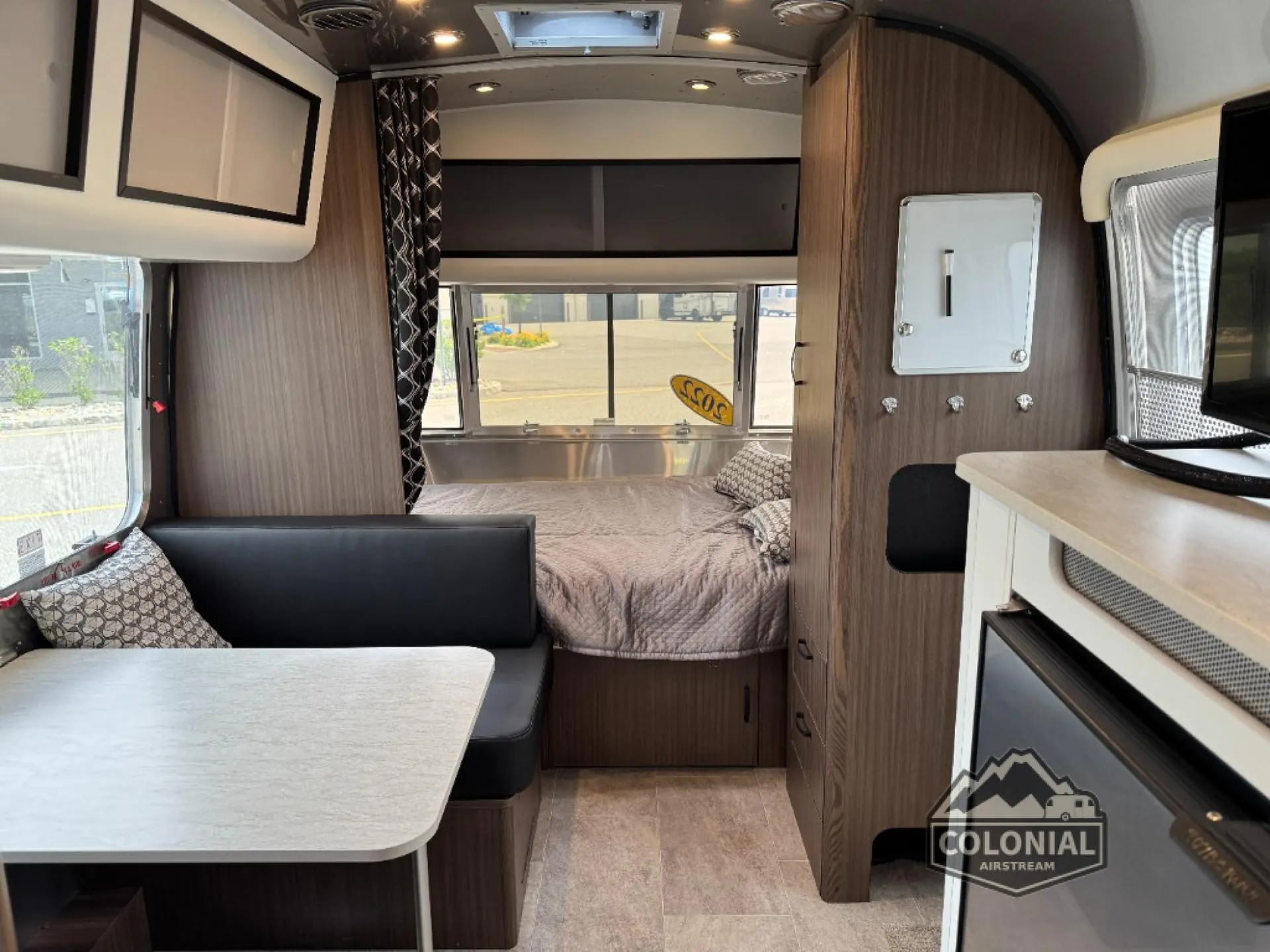 2022 Airstream Caravel 20FB - Photo 3