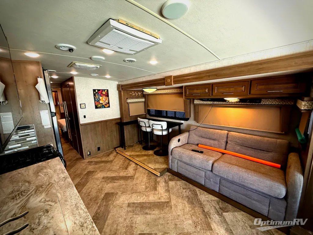 2018 Forest River Georgetown 5 Series GT5 36B5, Photos photo 4