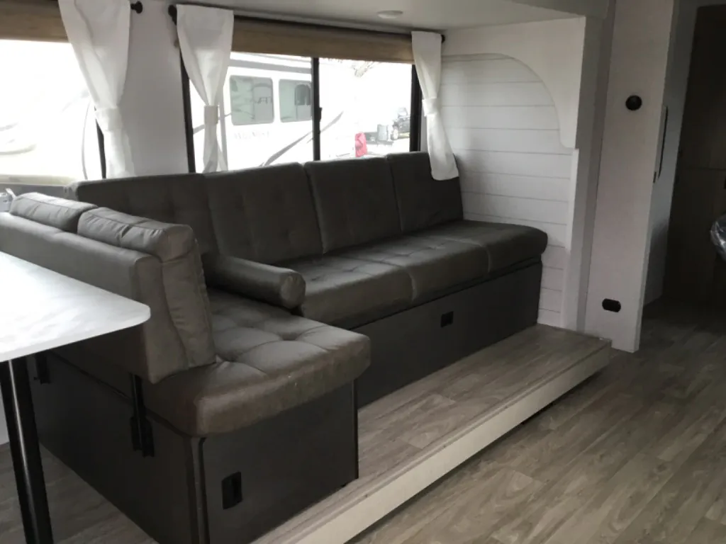 2026 Forest River RV Wildwood X-Lite 26ICE — Photo 7