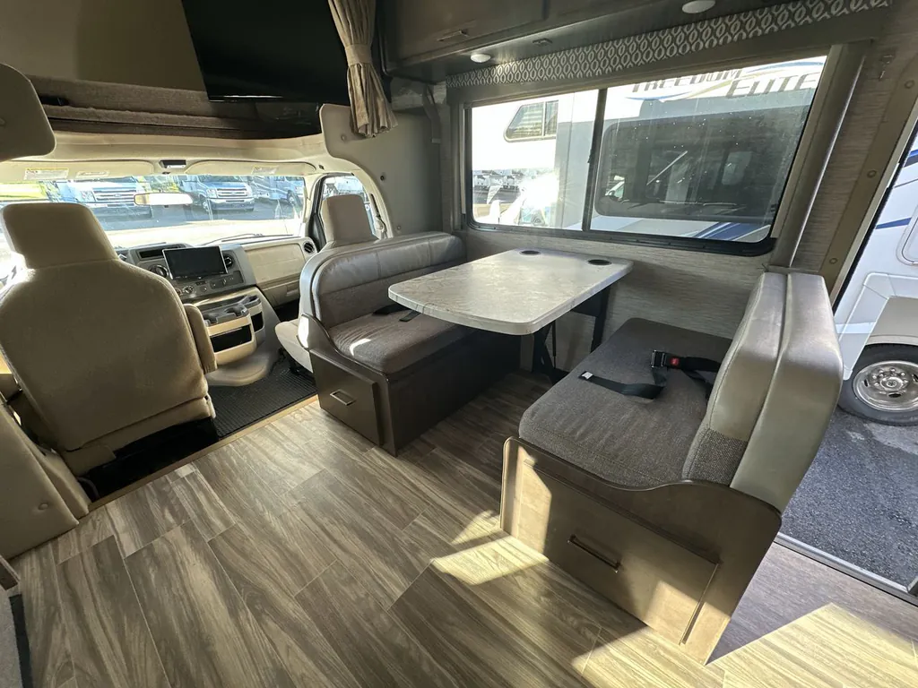 2021 Thor Motor Coach Freedom Elite 27FE, Photos photo 11