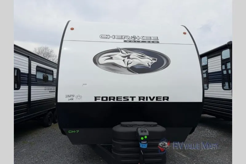 2026 Forest River Cherokee Wolf Den 304SR - Photo 3