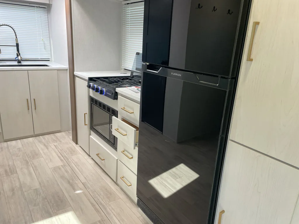 2026 Forest River Vibe Extreme Lite 2500CK, Photos photo 8