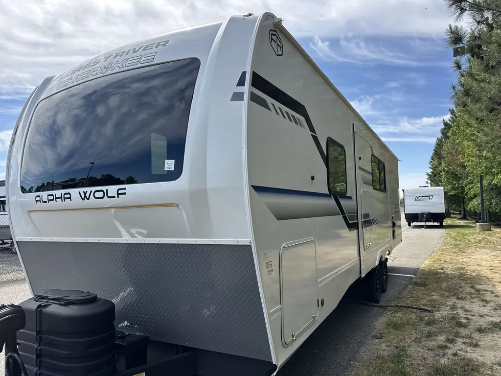 2026 Forest River Alpha Wolf 24TRUNK, Photos photo 6