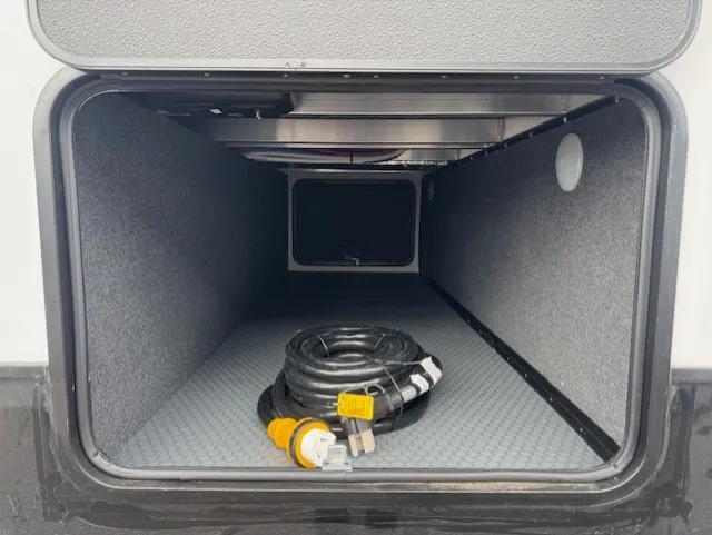 2026 Keystone Rv IMPACT 361LT - Photo 3