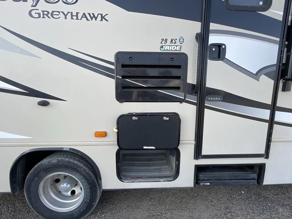 2014 Jayco Greyhawk 29KS dealer photo 3 from Blue Compass RV