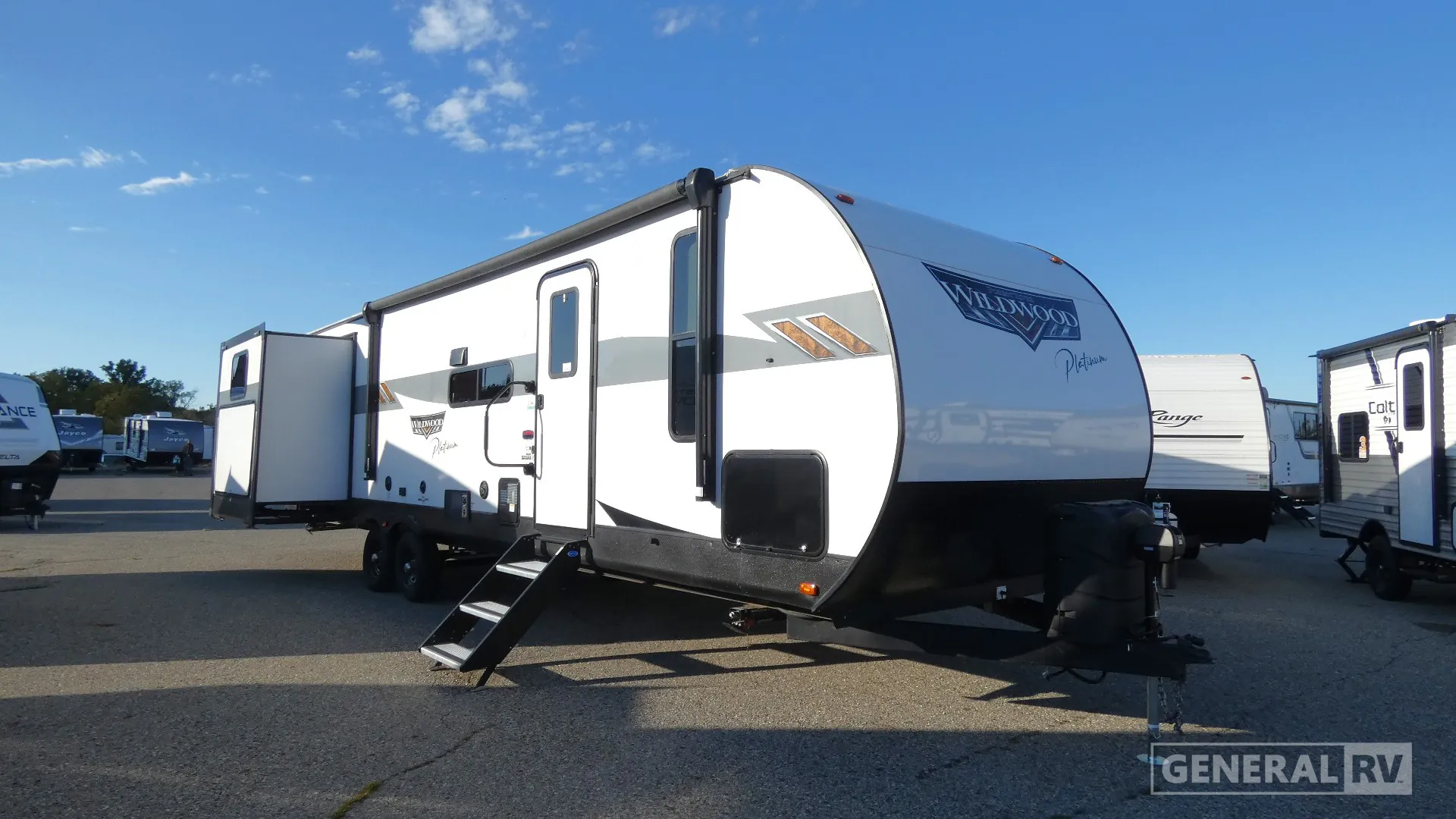 2023 Forest River Wildwood 31KQBTS