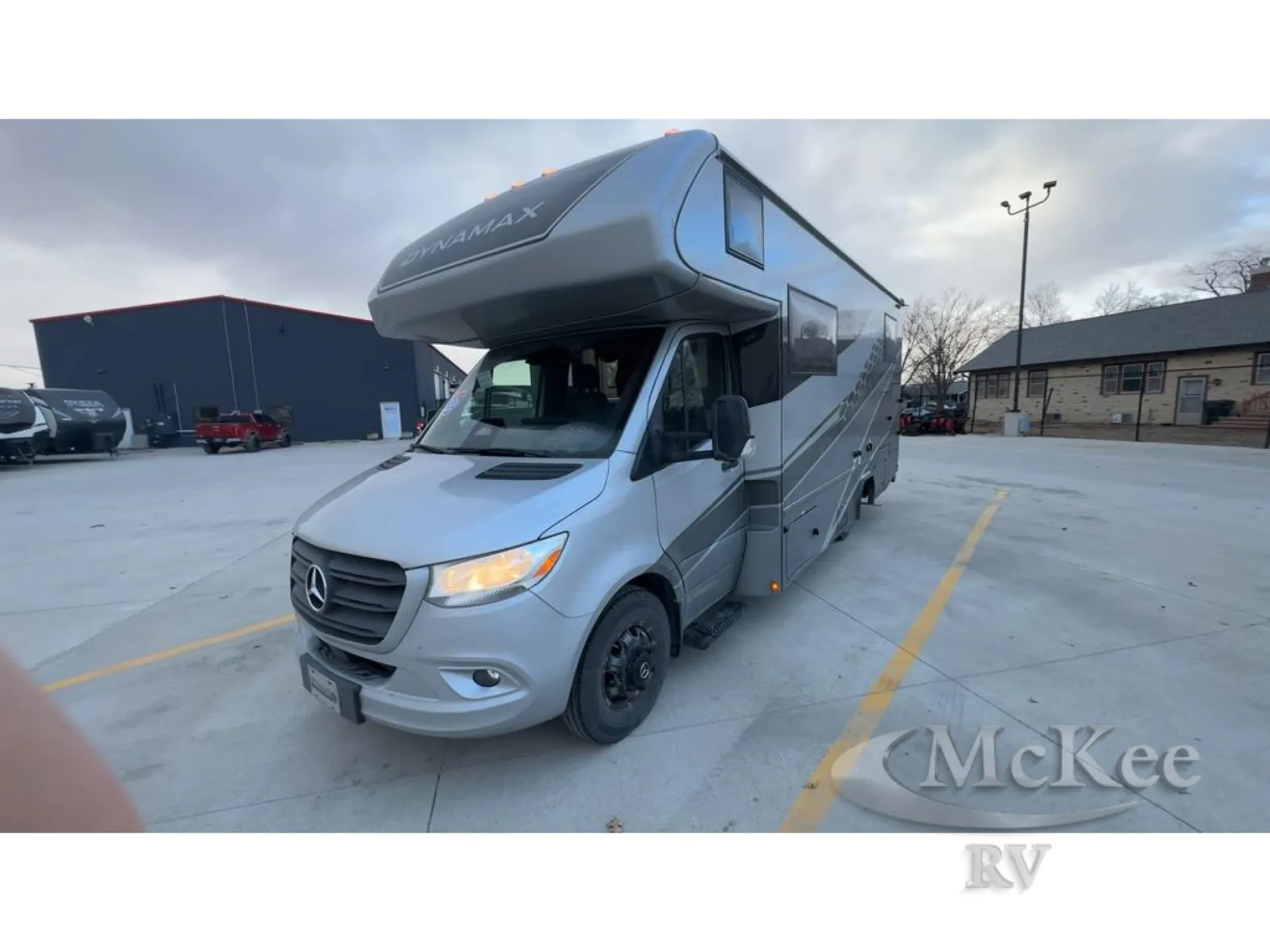 2026 Dynamax Corp Isata 3 Series 24TW - Photo 4