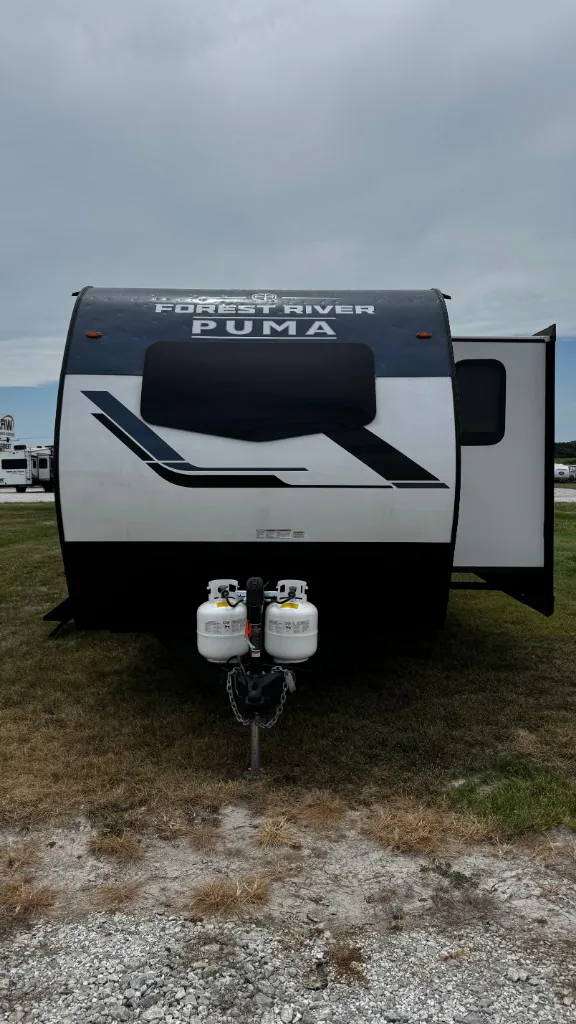 2025 Palomino Puma 26FKDS - Photo 3