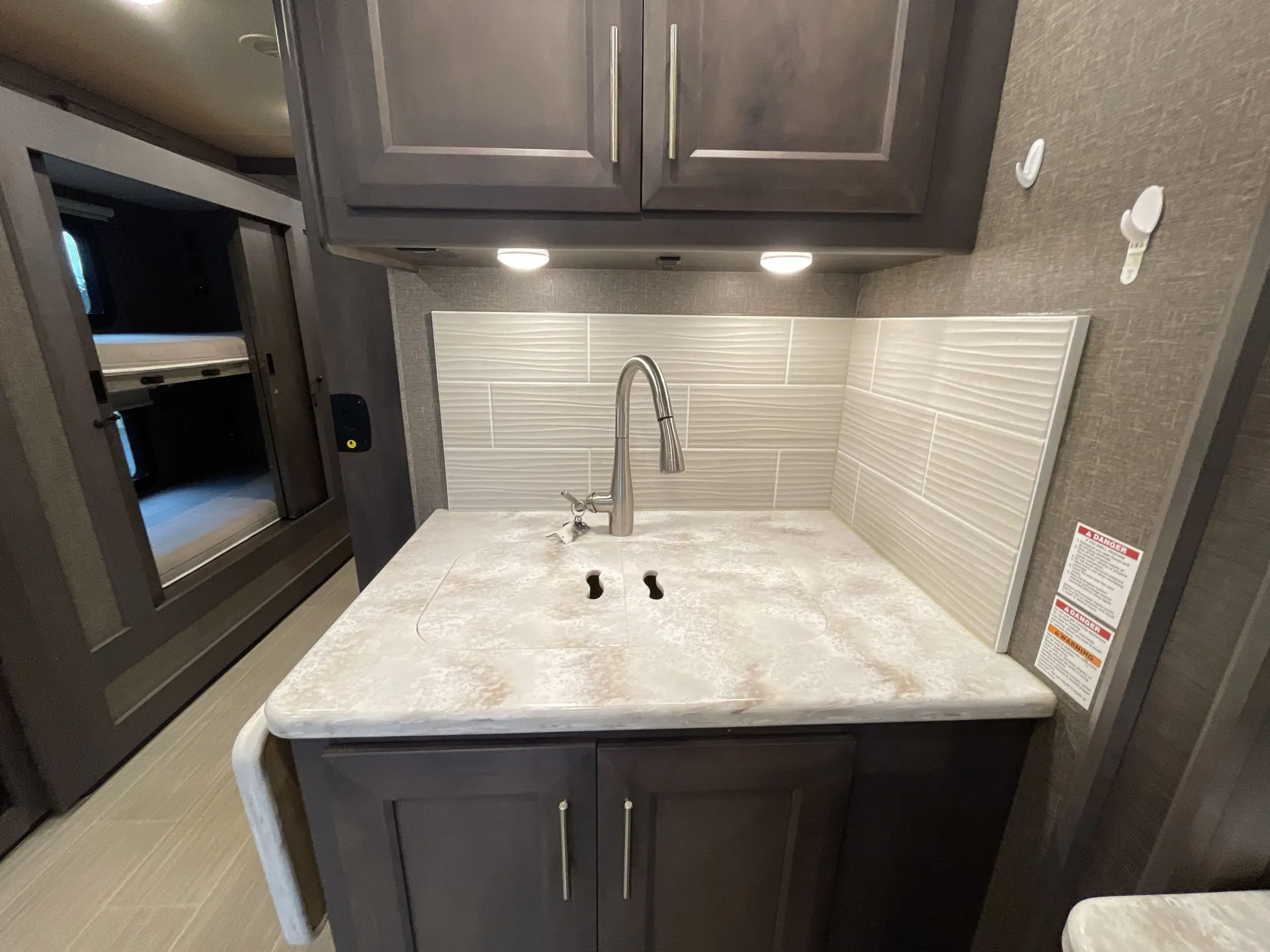 2022 Thor Motor Coach Challenger 37DS dealer photo 2 from Camping World