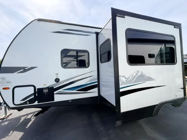 2024 Forest River Surveyor Legend 203RKLE - Photo 4