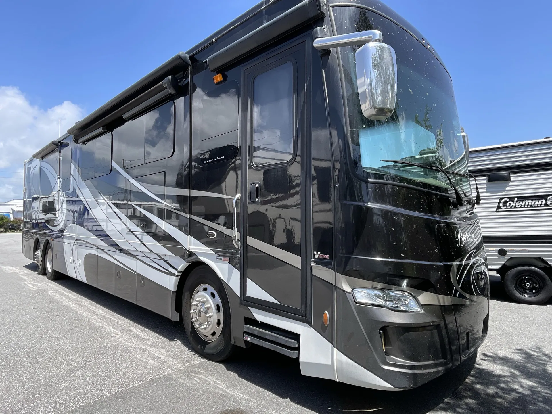 2019 Forest River Berkshire XLT 43C - Photo 2