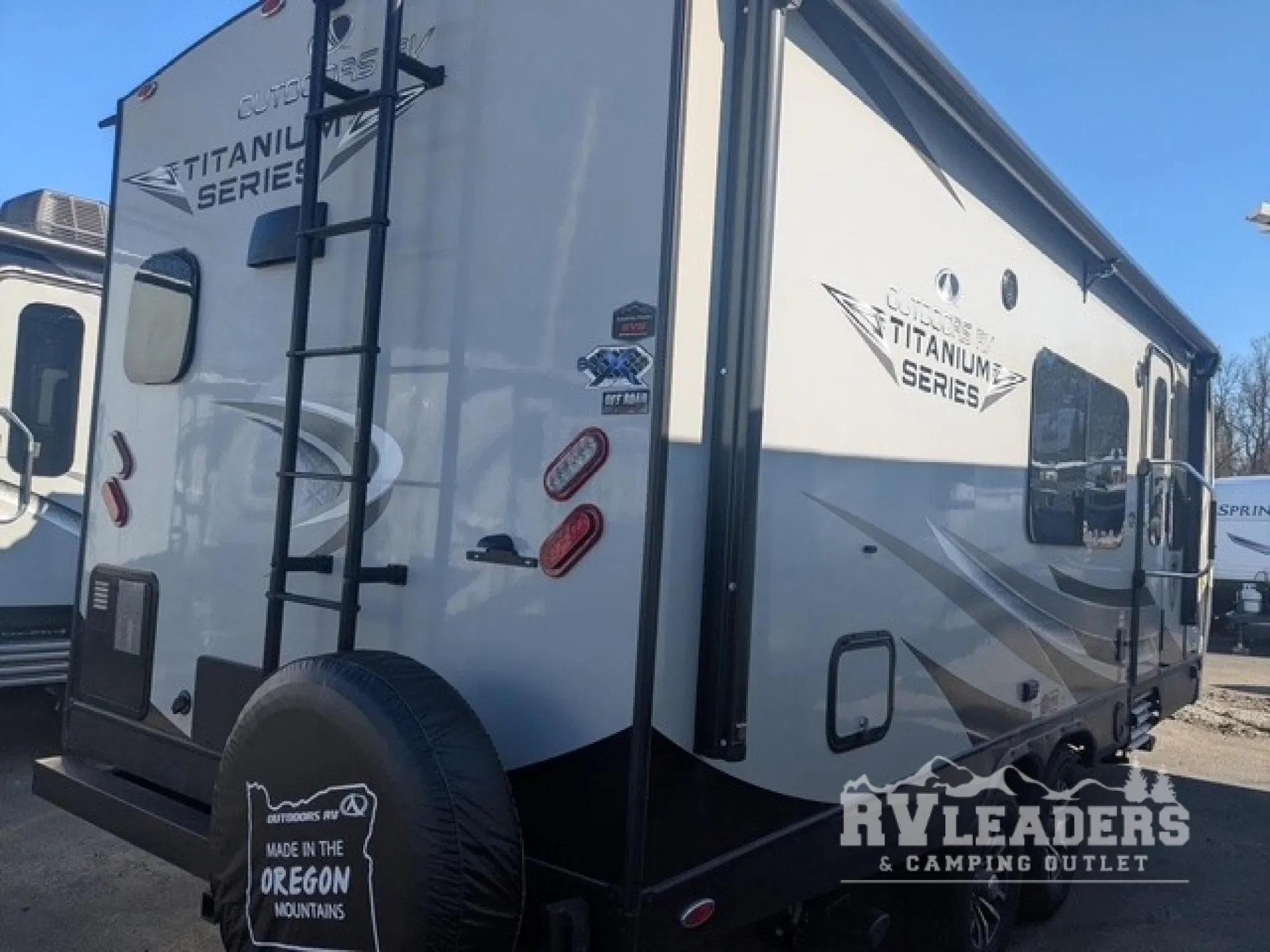 2026 Outdoors RV Timber Ridge Titanium Series 22CE - Photo 4