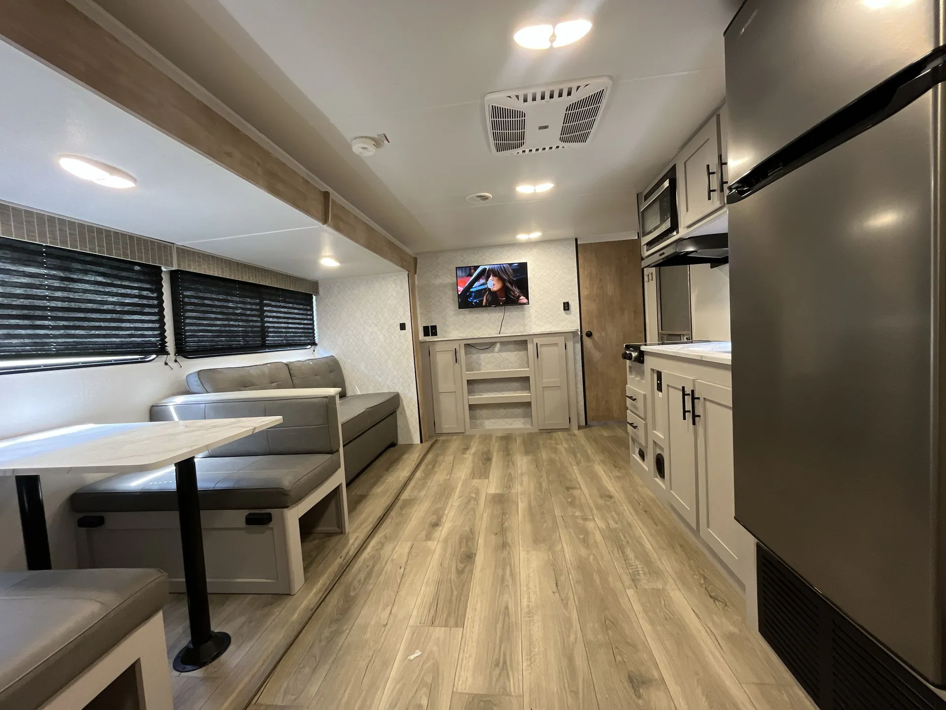 2024 Heartland Prowler Lynx 265BHX — living area main