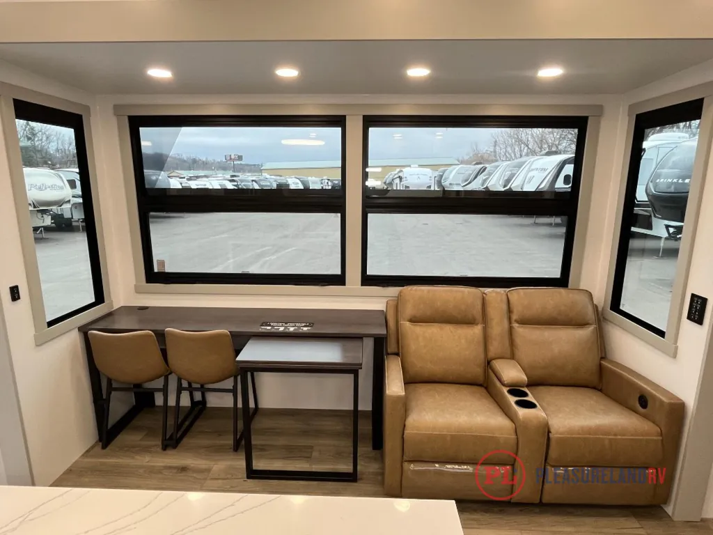 2026 Brinkley Model G 4100, Photos photo 19