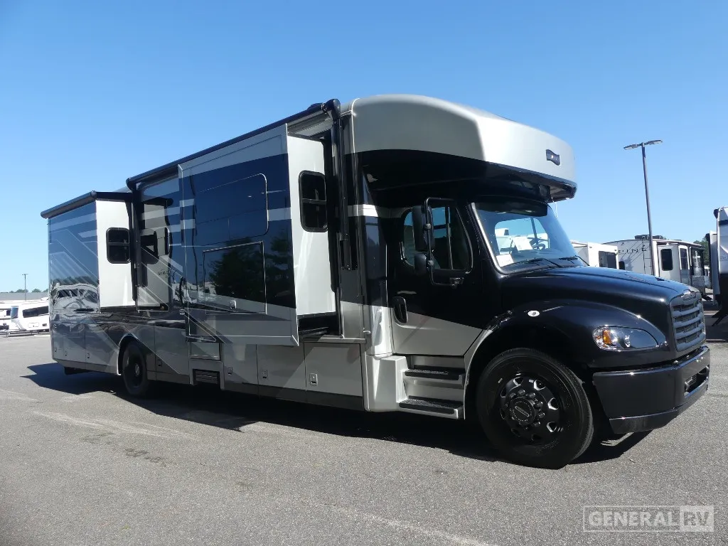 2026 Newmar Grand Star 3948 - Photo 2