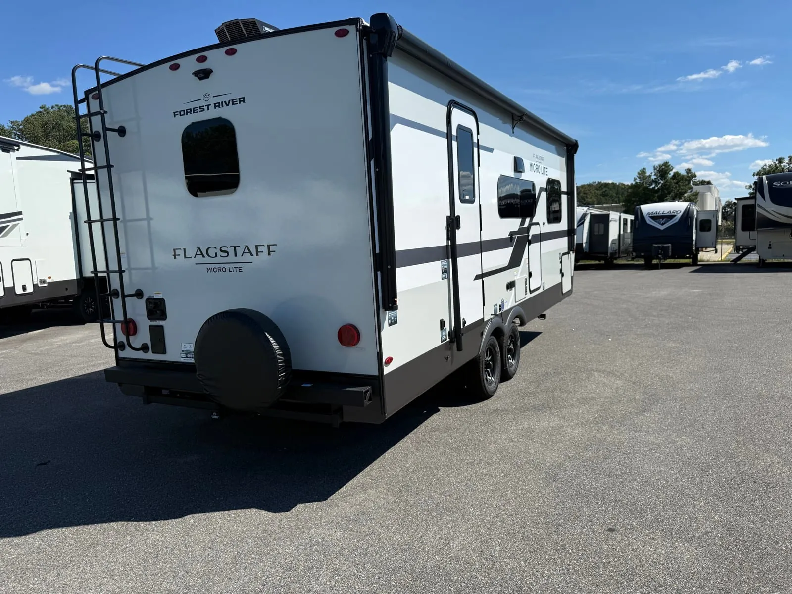 2027 Forest River Flagstaff Micro Lite 25SRB - Photo 3