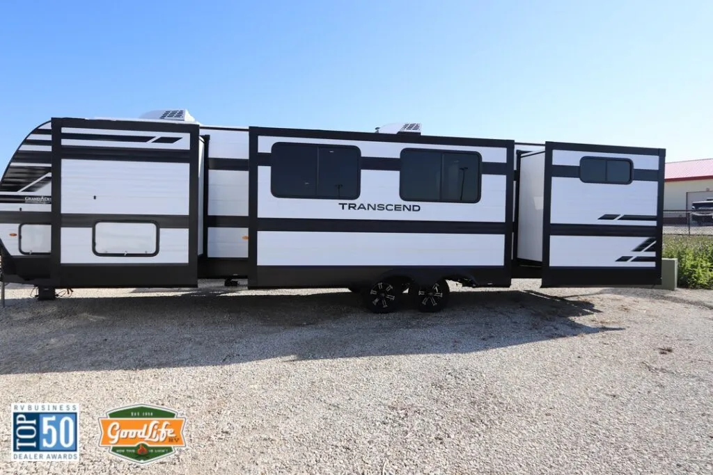 2026 Grand Design Transcend 335BHT - Photo 2