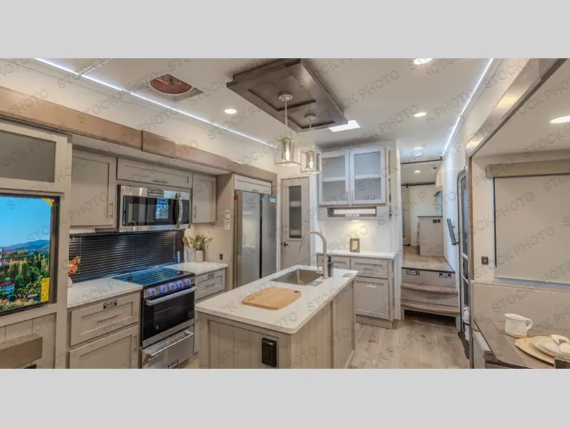 2027 Alliance RV Avenue 39MBR - Photo 4