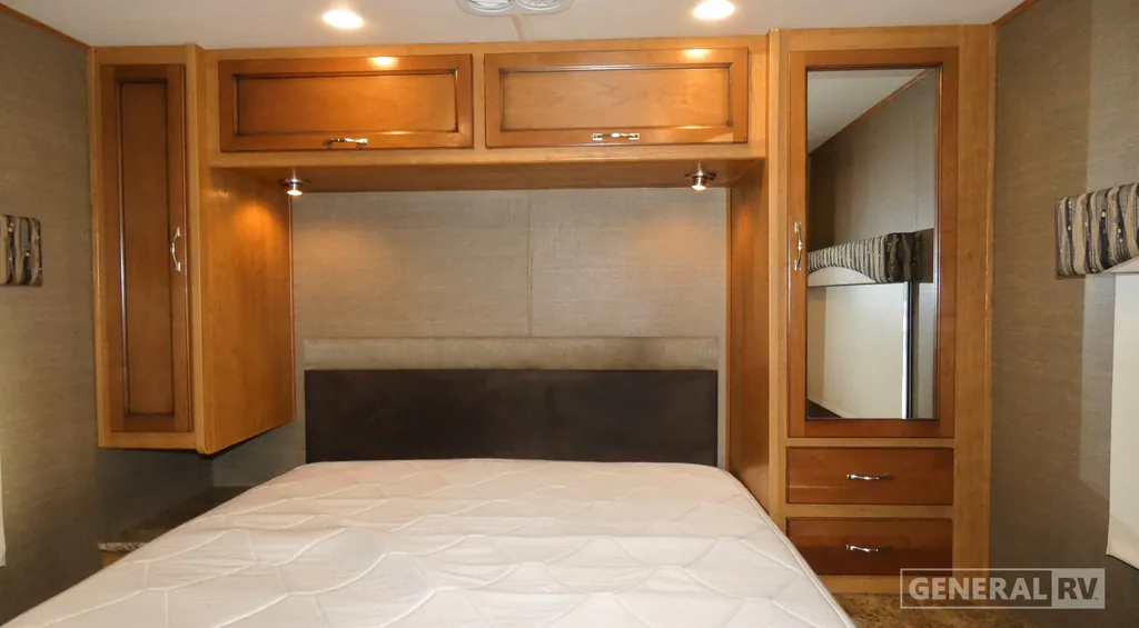 2016 Fleetwood Flair 26D, Photos photo 29