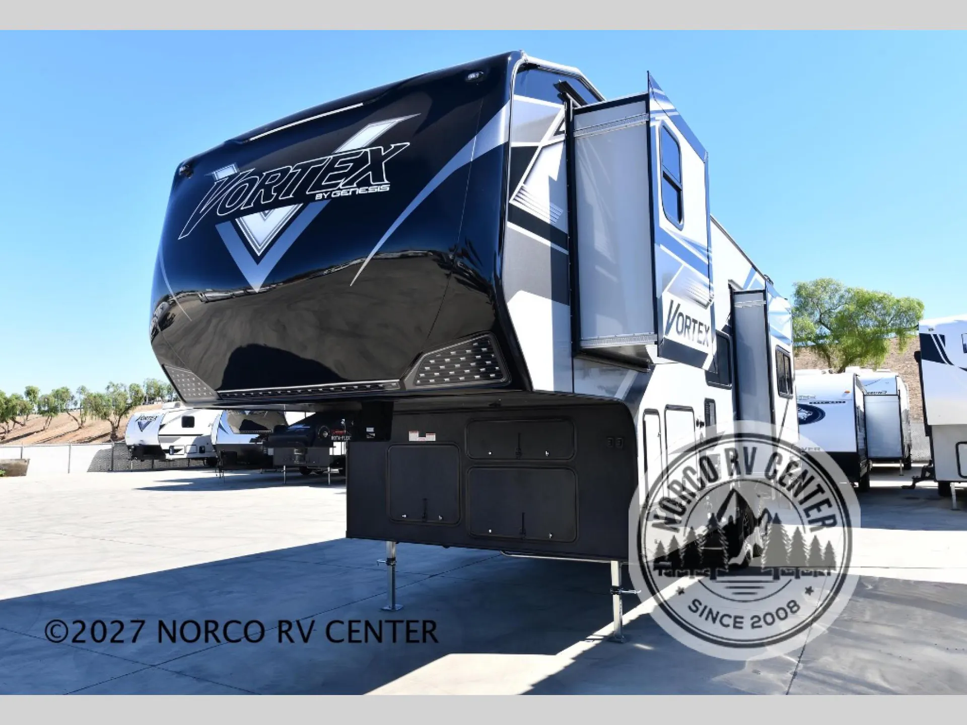 2027 Genesis Supreme Vortex 2815VT - Photo 2