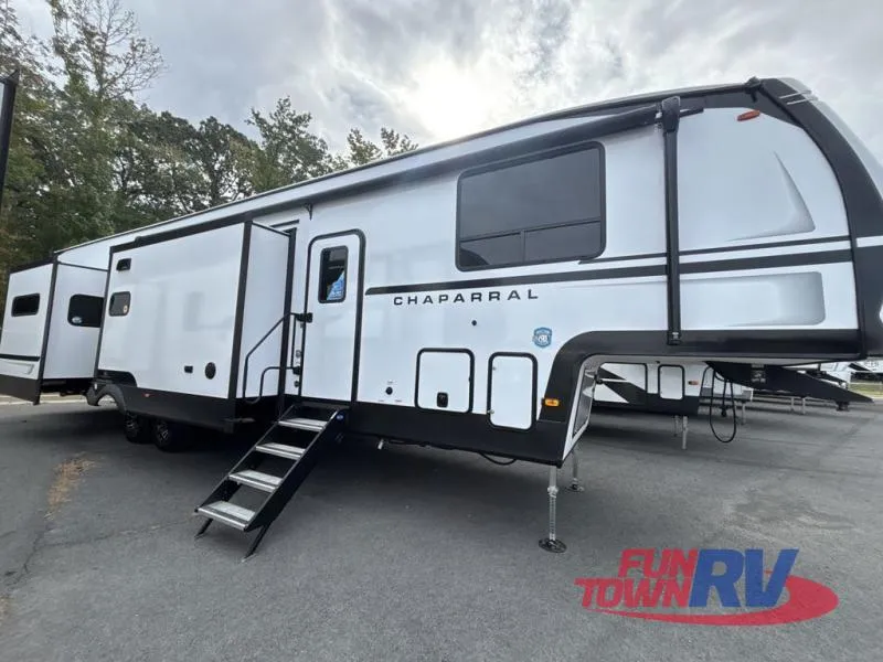 2026 Coachmen Chaparral 375BAF - Photo 2