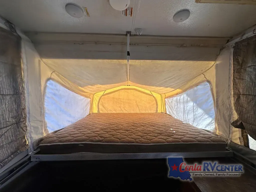 2018 Forest River Rockwood High Wall HW276, Photos photo 9
