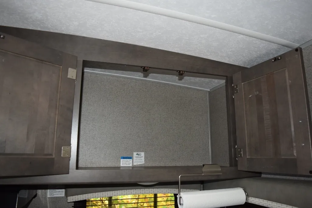 2020 Forest River Rockwood Ultra Lite 2614BS, Photos photo 15