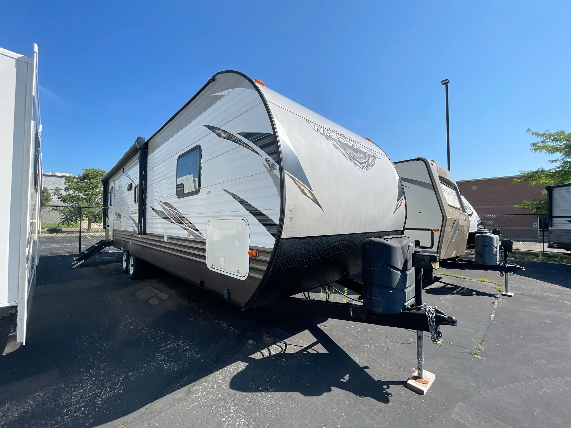 2018 Forest River Wildwood 28RLSS dealer photo 1 from Camping World