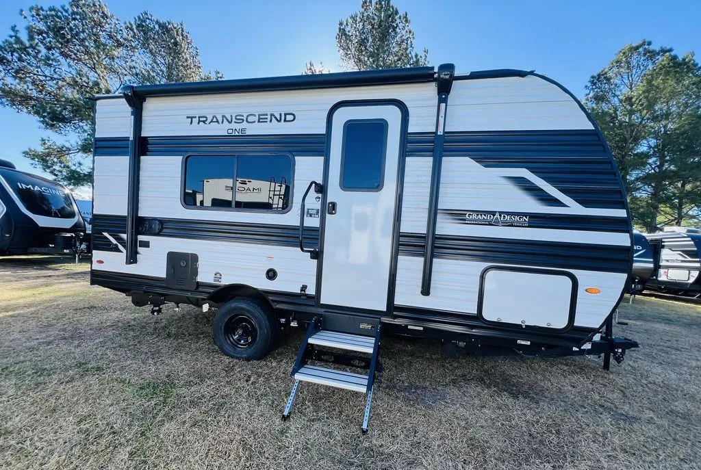 2026 Grand Design Transcend One 151RB - Photo 2