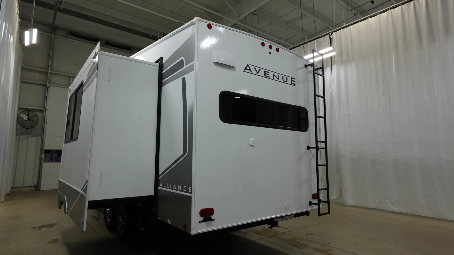 2026 Alliance RV Avenue 23ML - Photo 4