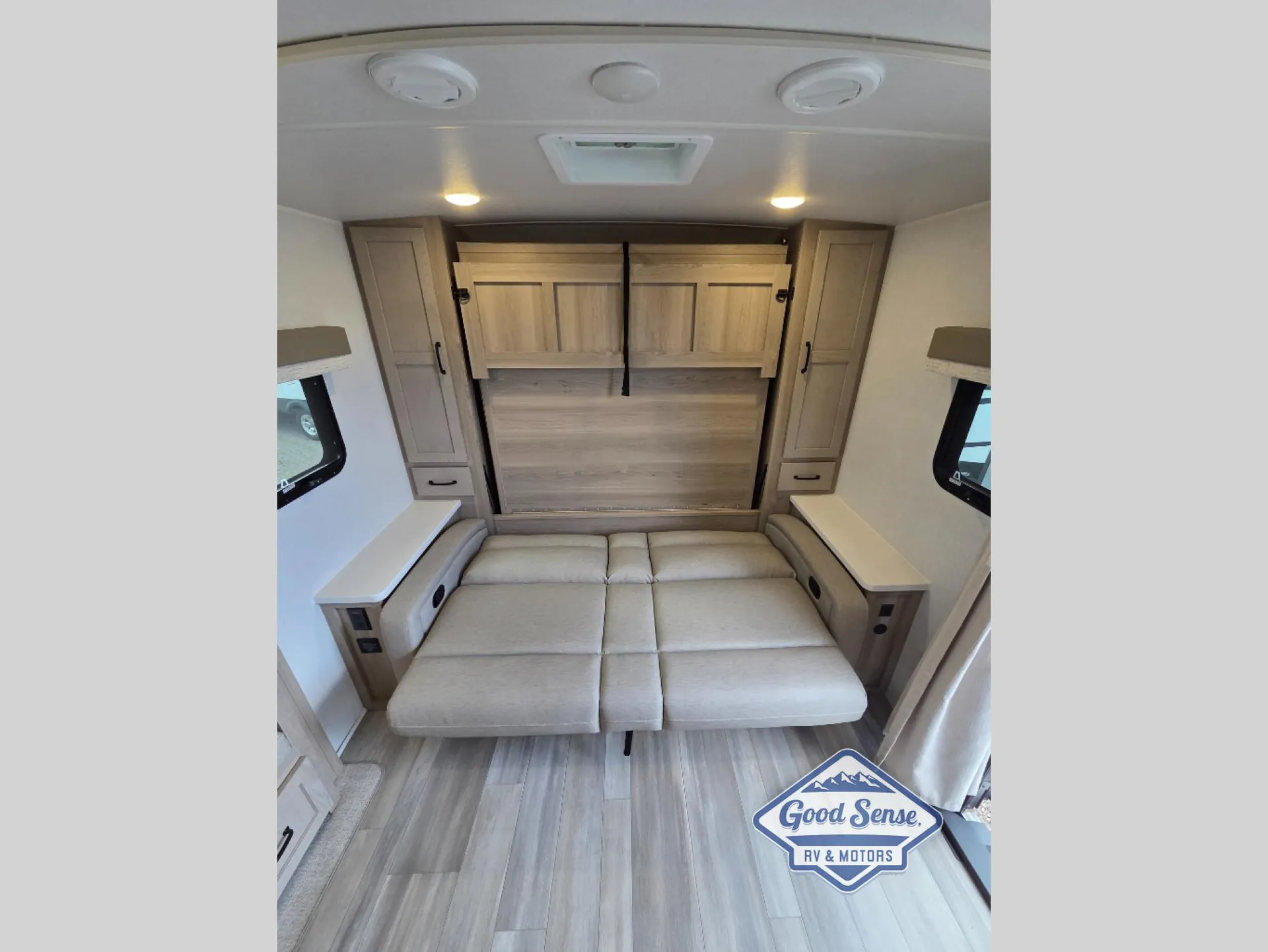 2024 Forest River Flagstaff Micro Lite 25DK - Photo 3