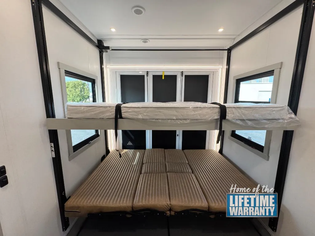 2026 Brinkley Model G 3950, Photos photo 22