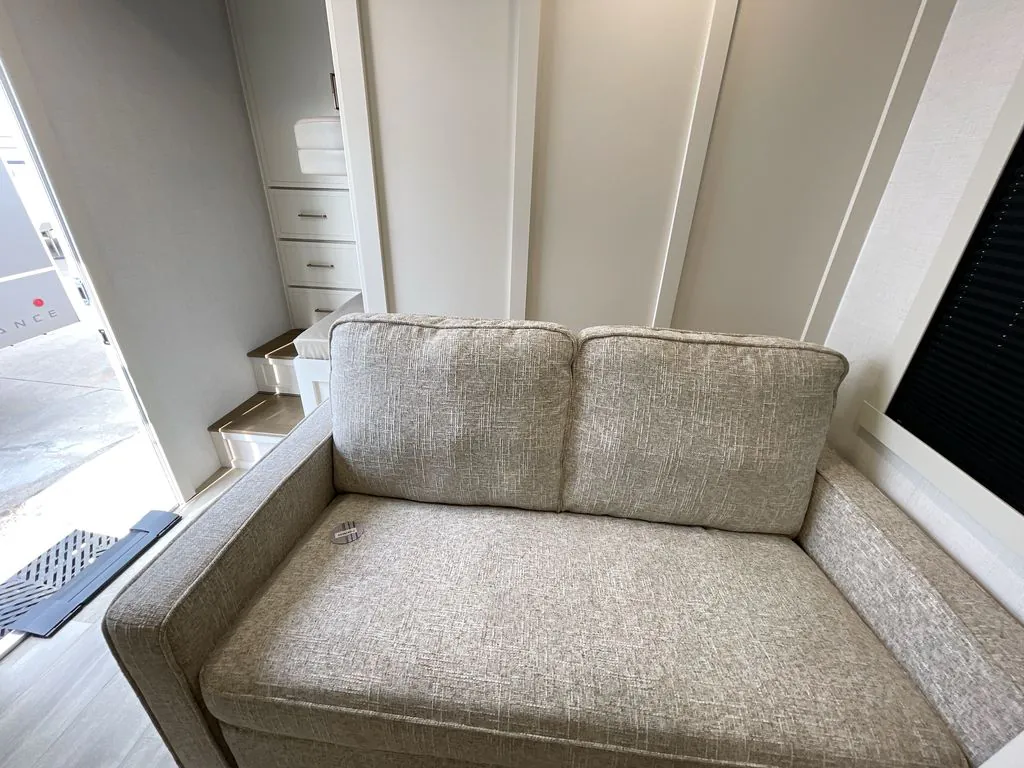 2027 Brinkley Model I 294, Photos photo 12