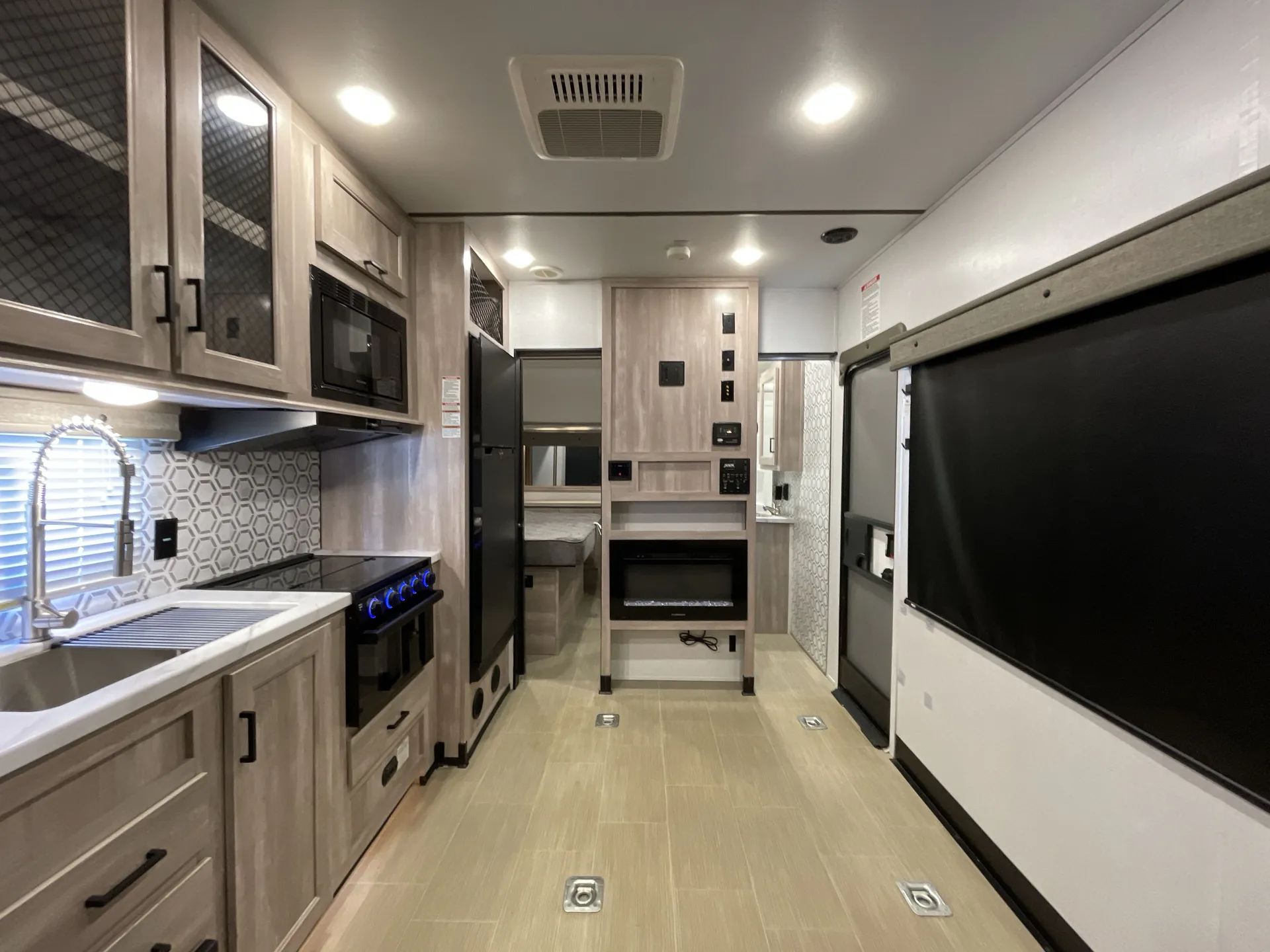 2023 Forest River XLR Boost 21XLRX — living area main