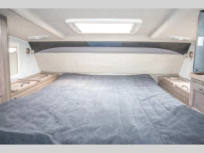 2026 Northern Lite Limited Edition 9-6LEWB - Photo 2