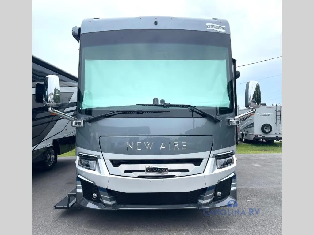 2027 Newmar New Aire 3543 - Photo 3