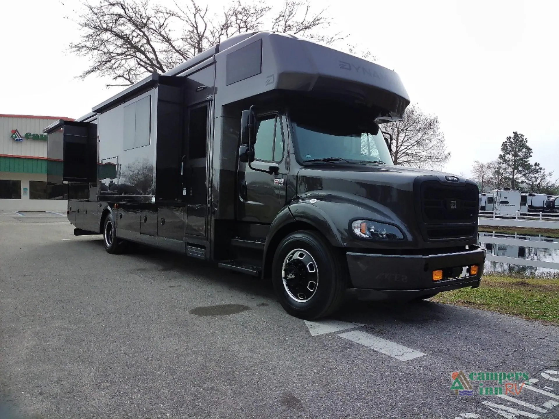 2026 Dynamax Corp DynaQuest XL 3801TS dealer photo 1 from Campers Inn RV