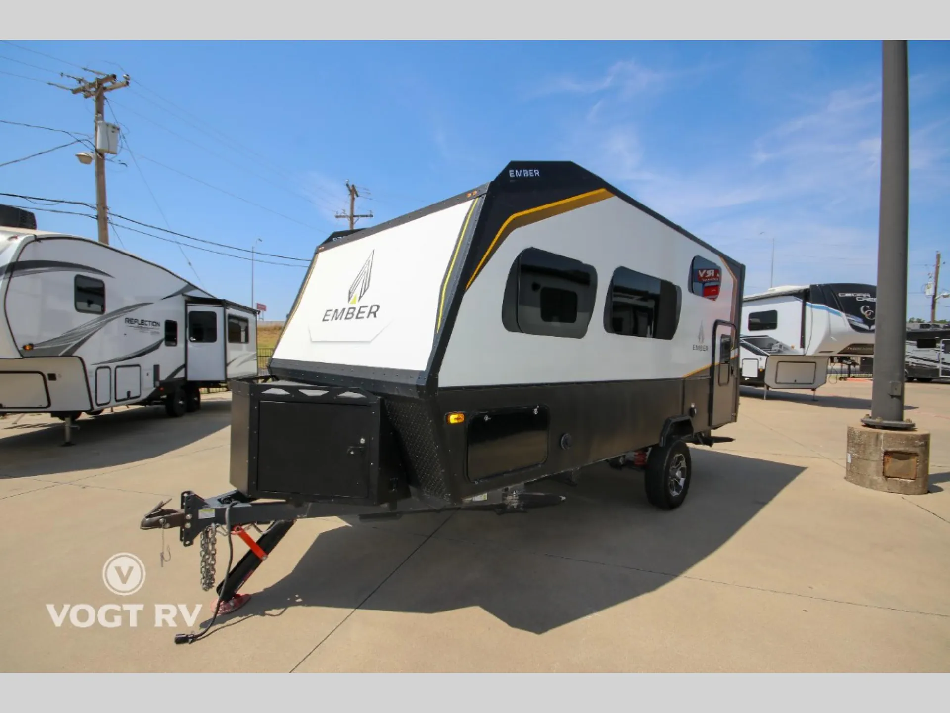 2022 Ember RV Overland 170MBH - Photo 2