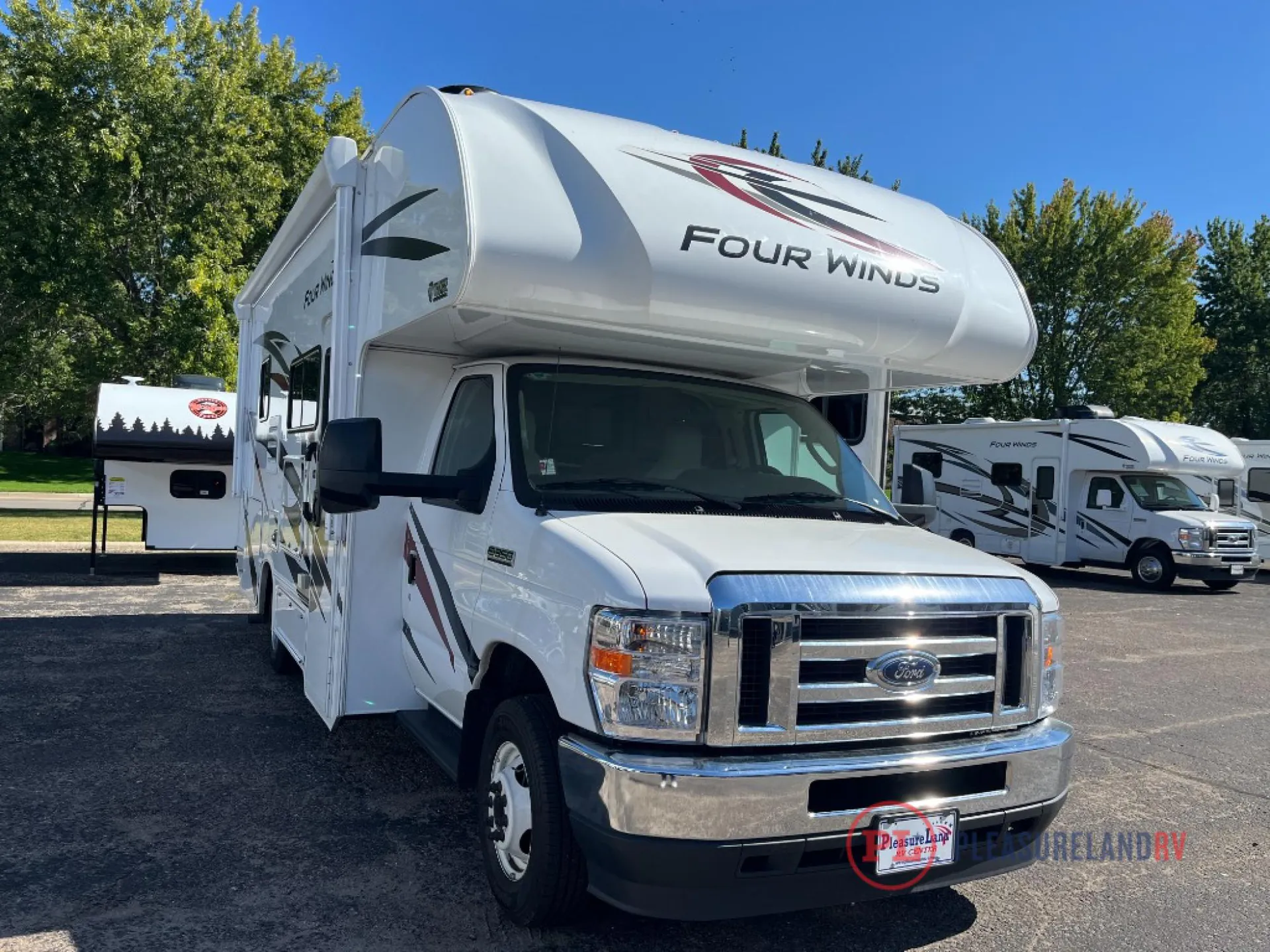 2023 Thor Motor Coach Four Winds 25M — Photo 1