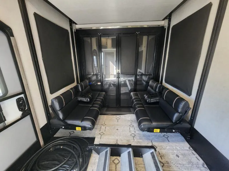 2021 Keystone Raptor 429, Photos photo 48