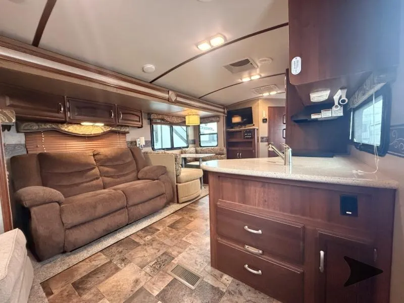 2015 Keystone RV Outback 277RL - Photo 3